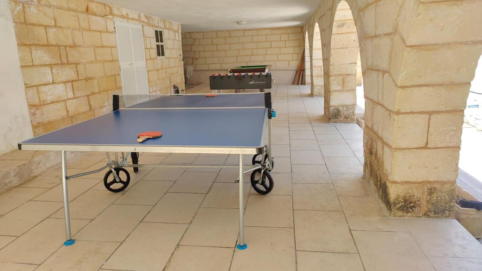 Stunning Villa With Pool, Table Tennis, Table Soccer And A Pool Table Naxxar Buitenkant foto
